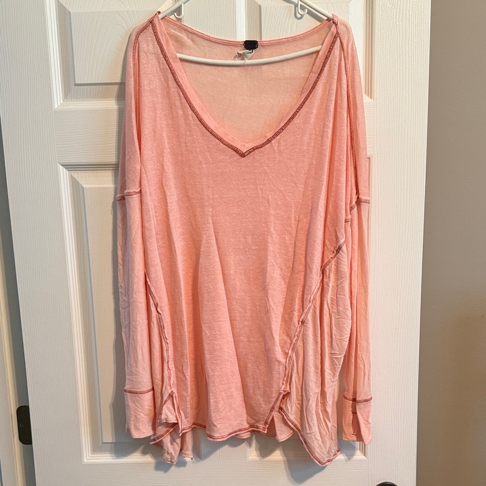 We The Free Light Pink V-Neck Tunic
